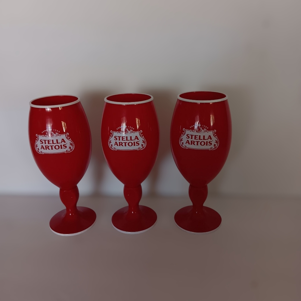 3 Stella Artois Beer Plastic Goblets 12 Oz Cup Red 8 In. Poolside Choice